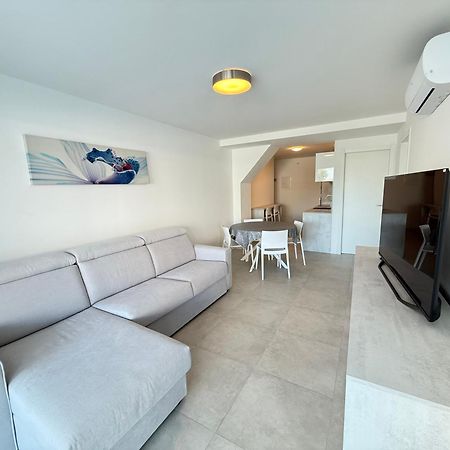 Residence Millefiori Lignano Sabbiadoro Eksteriør bilde